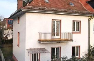 Einfamilienhaus kaufen in 63069 Offenbach am Main, Offenbach am Main - Charmanter Altbau, Einfamilienhaus, Doppelhaushälfte, Handwerker