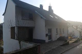 Haus kaufen in 54655 Kyllburg, Kyllburg - Ein-Zweifamilienhaus in Malberg