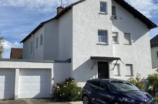 Mehrfamilienhaus kaufen in 70771 Leinfelden-Echterdingen, Leinfelden-Echterdingen - Charmante 1,5-Zimmer Wohnung, Haus modernisiert, in Leinfelden-Ec