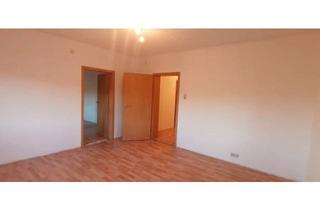 Wohnung kaufen in 66130 Saarbrücken, Sanierte 3-Zimmer-Wohnung in Saarbrücken-Halberg