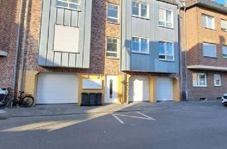 Wohnung kaufen in 47441 Moers, -Jung-Modern-Aufzug-Garage-Chice Innenstadt-Wohnung mit Balkon u. Terrasse nahe Schlosspark