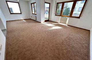 Wohnung kaufen in 73095 Albershausen, Helle 3,5-Zimmer-Wohnung mit einem sonnigen Balkon, einem TG-Stellplatz und einer Einbauküche!