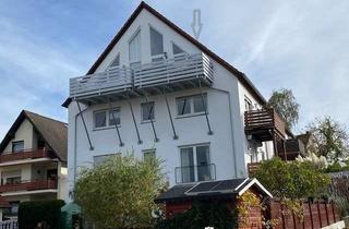 Wohnung kaufen in 55270 Schwabenheim, Mayence-Immobilien: Dachgeschosswohnung mit Fernblick in Feldrandlage!