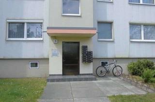 Wohnung kaufen in 01458 Ottendorf-Okrilla, Kleine vermietete Wohnung als Kapitalanlage