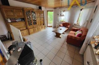 Wohnung kaufen in 71157 Hildrizhausen, Attraktive 4-Zimmer-Erdgeschosswohnung mit kleinem Garten, zwei Terrassen