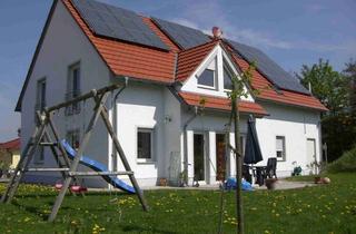 Wohnung kaufen in Am Weidenrain, 95512 Neudrossenfeld, Obergeschosswohnung in Neudrossenfeld