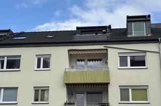 Wohnung kaufen in Breslauer Straße 16, 65779 Kelkheim, Gepflegte 4,5-Zimmer Wohnung im 2. OG in Kelkheim-Taunus