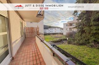 Wohnung kaufen in 76532 Weststadt, Modernes Wohnambiente mit 3 - 4 Zimmern, sonnigem Balkon, Aufzug u. Garage in Baden-Baden