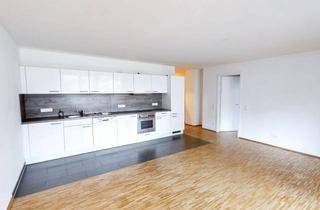 Wohnung mieten in Liesel-Bach-Straße 44, 71032 Böblingen, Modernes Familienzuhause mit Terrasse, Balkon und zwei Bädern