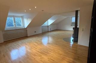 Wohnung mieten in Gotenstr. 11, 46045 Styrum, Charmante 3,5-Zimmer Dachgeschosswohnung in Oberhausen-Styrum