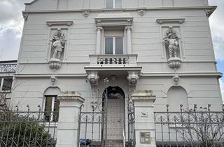 Wohnung mieten in Siegburger Str. 96, 40591 Oberbilk, Helles Apartment in alter Fabrikantenvilla