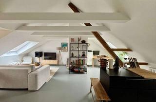 Wohnung mieten in Feuerseeplatz 10, 70176 West, Charmante 2,5-Zimmer Dachgeschosswohnung in Stuttgart Westen