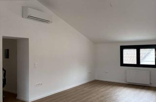 Wohnung mieten in Friedrichstraße 17, 73061 Ebersbach, Außergewöhnliche 4 Zimmer Wohnung mit sehr hohe Decken