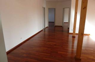 Wohnung mieten in Landauer Straße, 94447 Plattling, Möblierte 3-Zimmer Dachgeschoss-Wohnung im Zentrum von Plattling