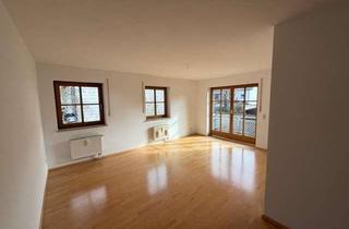 Wohnung mieten in Eichenweg 17, 82515 Wolfratshausen, Sonnige 4-Zimmer-Wohnung mit Balkon in Wolfratshausen