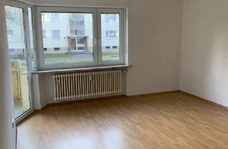 Wohnung mieten in Max-Schott-Straße 27, 39128 Nordwest, Schöne 3-Zimmer EG-Wohnung mit Loggia