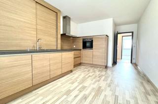 Wohnung mieten in Westbahnhofstraße 15, 07745 Süd, Helle 3-Zi.-Dachgeschosswohnung mit 2 Bädern, EBK und Terrasse mit Weitblick