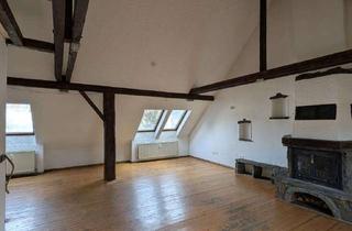 Lofts mieten in Fontanestraße 12, 47139 Beeck, Rustikales Loft-Potenzial unterm Dach: 109 m² für Individualisten mit Kamin & Mansarde