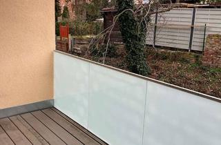 Wohnung mieten in Klobikauer Straße 20, 06217 Merseburg, Helle, barrierarme 2-Raumwohnung - mit Loggia und großer Dusche