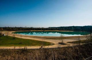 Wohnung mieten in 86462 Langweid, Großzügige 4-Zimmer-Wohnung mit Terrasse und Gartenanteil in ruhiger Lage