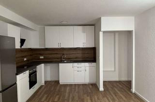 Wohnung mieten in Taunusstraße 44, 60329 Bahnhofsviertel, Erstbezug nach Renovierung – 4 Zimmer-Wohnung mit EBK im Bahnhofsviertel von Frankfurt