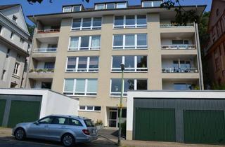 Wohnung mieten in Halbe Höhe 10, 45147 Holsterhausen, Helle, teilmöblierte Dachgeschoss-Wohnung in 45147 Essen-Holsterhausen