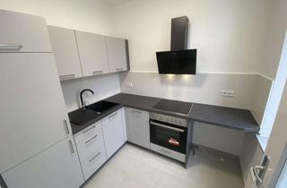 Wohnung mieten in Arndtstraße 10, 08058 Zwickau, + + + Top sanierte 3,0-Zimmerwohnung mit Einbauküche und Balkon! + + +