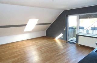 Wohnung mieten in 34134 Niederzwehren, Gepflegte 2 ZKB mit EBK, Balkon und Stellplatz in KS-Niederzwehren
