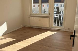 Wohnung mieten in Goethestraße 22, 39649 Mieste, BALKONKRAFTWERK ++ 4-RAUMWOHNUNG mit Balkon- RENOVIERT ++