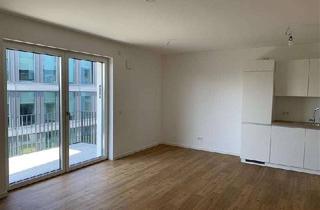 Wohnung mieten in Krampnitzer Straße 14, 14612 Falkensee, 3-Zimmer-Wohnung im Erdgeschoss mit Terrasse und Einbauküche