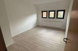 Wohnung mieten in 31785 Hameln, Renovierte 3-Zimmer-Wohnung mit Tageslichtbad & Garage