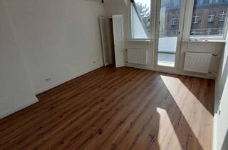 Wohnung mieten in Glockenstraße, 40476 Derendorf, Sanierte Dachgeschoss Wohnung mit Balkon!