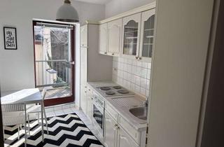 Wohnung mieten in Weberstraße 27, 23966 Altstadt, ⚓ Top 1-Zimmer-Apartment (35m²): Möbliert, EBK & Balkon in Wismars Altstadt!