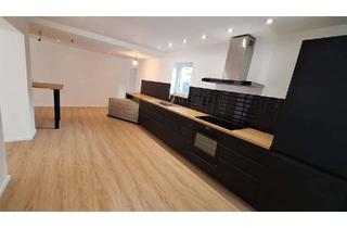 Wohnung mieten in 91171 Greding, Moderne 3-Zimmer-EG-Wohnung mit gehobener Innenausstattung, EBK und riesigen Garten in Greding