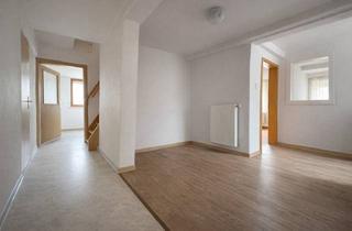 Haus kaufen in 97833 Frammersbach, Viel Platz für Ihre Ideen – Anwesen mit großem Potenzial!