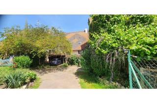 Doppelhaushälfte kaufen in 72160 Horb, Doppelhaushälfte mit viel Potential und idyllischem Garten - vielseitige Parkmöglichkeiten