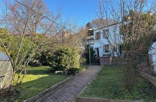 Einfamilienhaus kaufen in 06193 Petersberg, Naturnah wohnen am Petersberg – Einfamilienhaus mit Kamin, Terrasse, Garten und Garage!