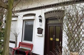 Doppelhaushälfte kaufen in Friedhofsallee, 24768 Rendsburg, Gemütliche Doppelhaushälfte in direkter Kanalnähe, kleiner Garten und toller Dachterrasse!