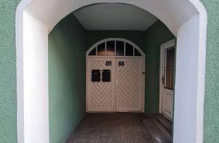 Anlageobjekt in 94234 Viechtach, Etwas ganz Besonderes !Wohnen und Arbeiten im Stadthaus!Ein Haus mit Geschichte und viel Charme.