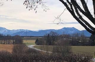 Grundstück zu kaufen in 83607 Holzkirchen, BAUGRUNDSTÜCK IN BESTLAGE VON HOLZKIRCHEN – FÜR ZWEI DOPPELHAUSHÄLFTEN ODER MEHRFAMILIENHAUS