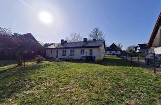 Grundstück zu kaufen in Wachsbleicherweg 84-86, 25436 Tornesch, Traumhaft gelegenes Grundstück mit kleinem Doppelhaus als Altimmobilie