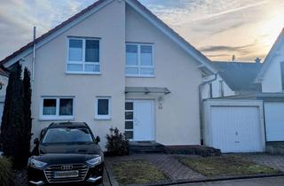 Immobilie mieten in Bussardstraße 23, 71126 Gäufelden, Helle Doppelhaushälfte in Gäufelden-Öschelbronn