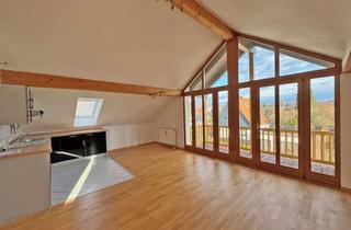 Wohnung kaufen in Waldstraße, 85630 Grasbrunn, 2-Zi.-Dachgeschoss mit hohen Decken und Süd-Balkon - Neukeferloh