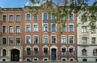 Wohnung kaufen in 08056 Zwickau, Historischer Flair trifft Wohnkomfort – Eigentumswohnung nahe Innenstadt Zwickau