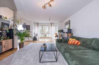 Wohnung kaufen in 87471 Durach, Wohnkomfort mit Weitblick: elegante 3-Zi.-Wohnung mit Balkon und Allgäuer-Alpenblick