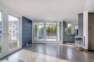 Wohnung kaufen in 80803 Schwabing-West, Luxus-3-Zimmer-Dachterrassenwohnung mit Innenhoflage, sonnig und ruhig