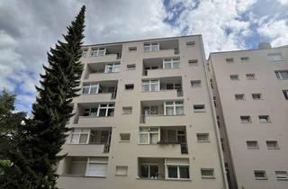 Wohnung kaufen in Herschelstraße 12, 10589 Charlottenburg, Geräumige 2 Zimmer Wohnung mit Balkon nahe S+U Jungfernheide, Charlottenburg