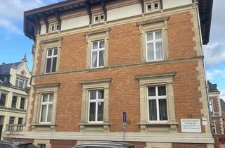 Wohnung mieten in Walther-Rathenau-Str. 22, 08058 Nordvorstadt, Charmante 3-Zimmer-Wohnung, frisch saniert, in stilvoller Denkmalvilla mit Stellplatz