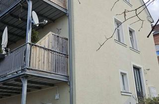 Wohnung mieten in Karlstraße 12, 08062 Niederplanitz, Sehr schön gelegene 3 Raum Maisonette-Wohnung im Souterrain und 1.OG mit 2 Balkonen