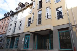 Wohnung mieten in 65589 Hadamar, Wohnung in der Altstadt von Hadamar, Tageslichtbad, Wanne, überarbeiteter Echtholzparket, Terrasse